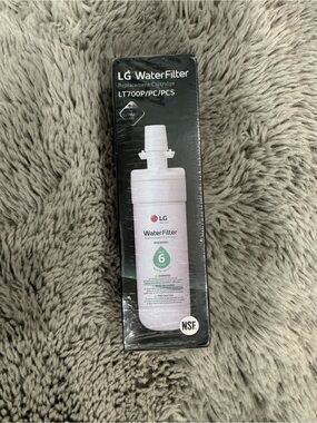 LG Water Filter Cartridge in White with Green Accents